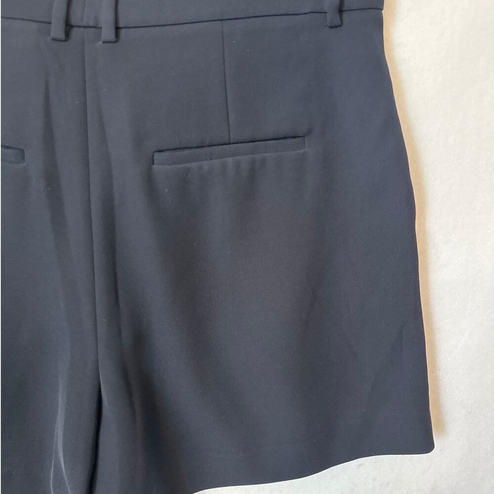 Vince Pleated Tailored Shorts Womens Sz 12 Black Trouser Zip Front Pockets - Picture 9 of 12